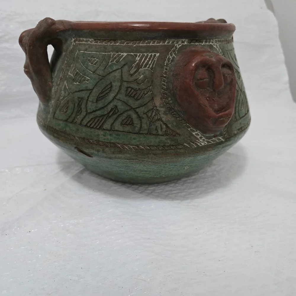 ART SOUZA PARA Brazilian Folk Art Pottery Face Vessel Green Signed 5